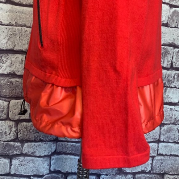 Chico's Zenergy Red Long Sleeve Jacket Size Medium - Picture 7 of 12